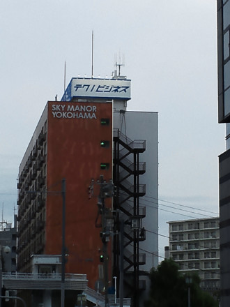 スカイメナー横浜外観